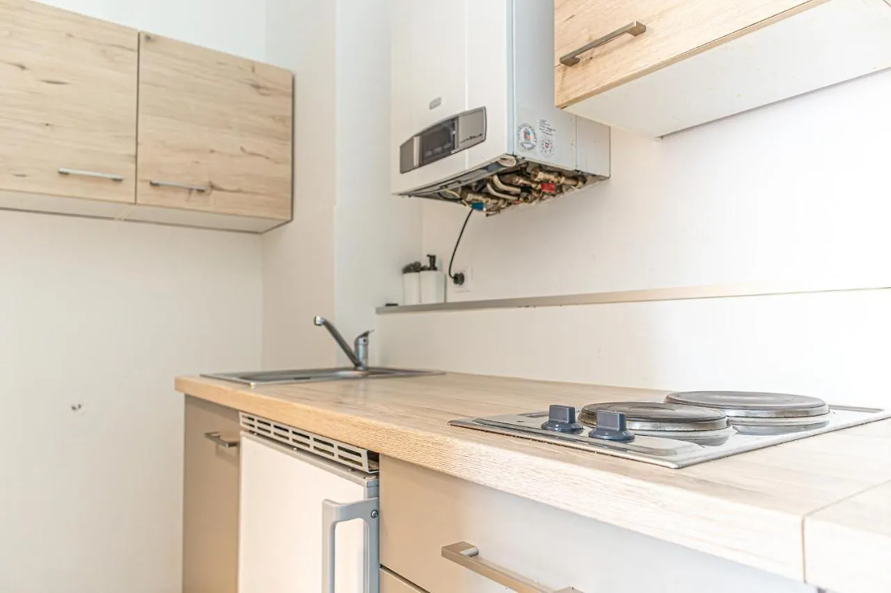 Stunning 2Br Apt Comfortable Design/Great Location Vienna 0*,