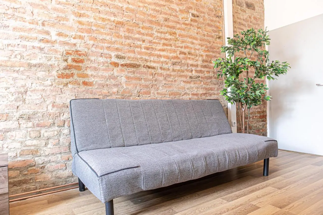 Stunning 2Br Apt Comfortable Design/Great Location Wien